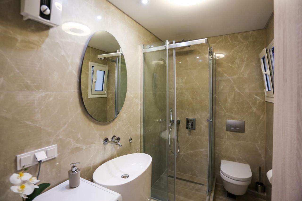 Laura Lifestyle And White Tower Апартаменты *
